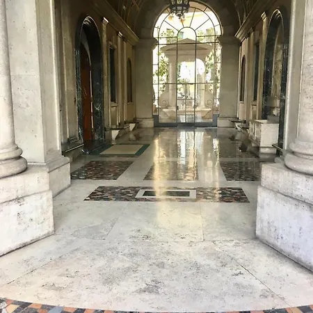 Comport House Piazza Del Popolo
